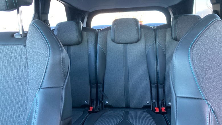 Peugeot 5008 1.2 PureTech Allure Premium+ 5dr Petrol Estate